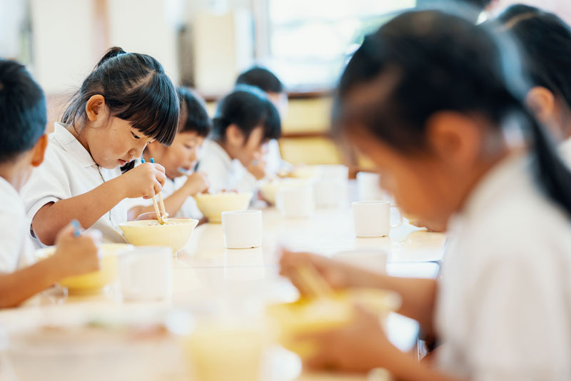 學校環境:塑造健康飲食與運動習慣的關鍵場所 學校環境:塑造健康飲食與運動習慣的關鍵場所