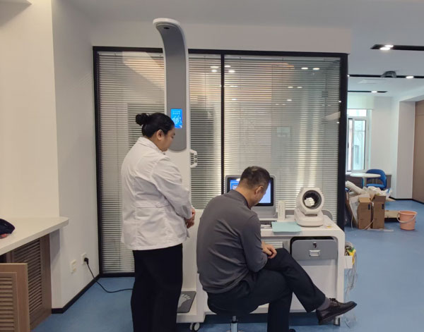 公共衛生健康體檢一體機應用現場 公共衛生健康體檢一體機應用現場